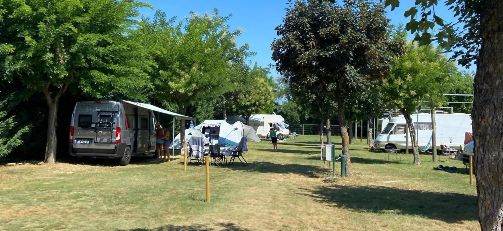 campinglacascina it piazzole 013